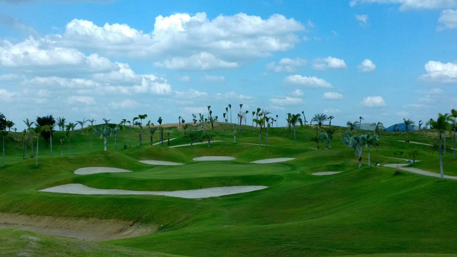 Golf Thái Lan bắt đầu bán tour cho khách du lịch nước ngoài