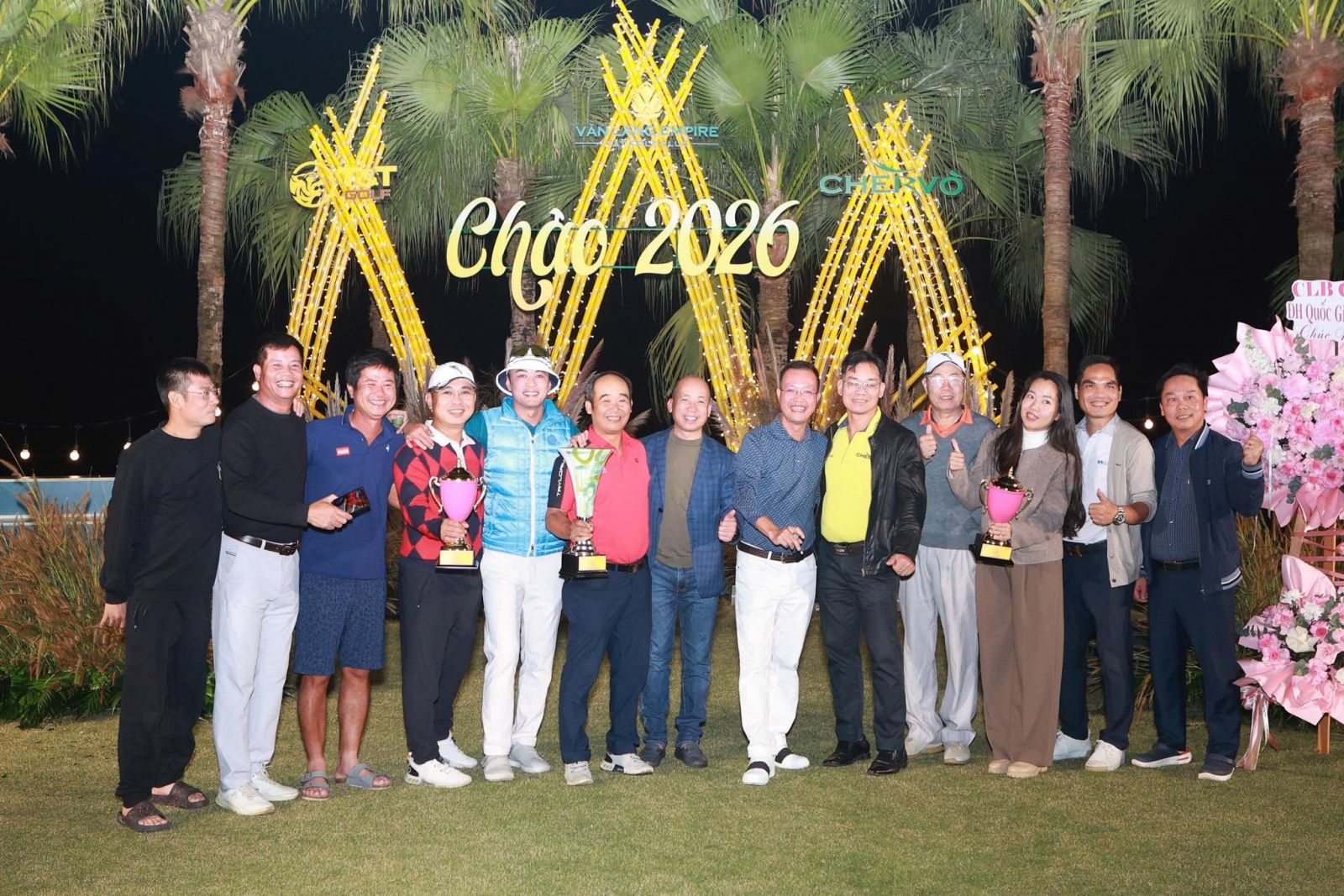 Giải Golf “Chào 2026” khép lại trọn vẹn với đêm gala tổng kết giàu cảm xúc Giải Golf “Chào 2026” khép lại trọn vẹn với đêm gala tổng kết giàu cảm xúc