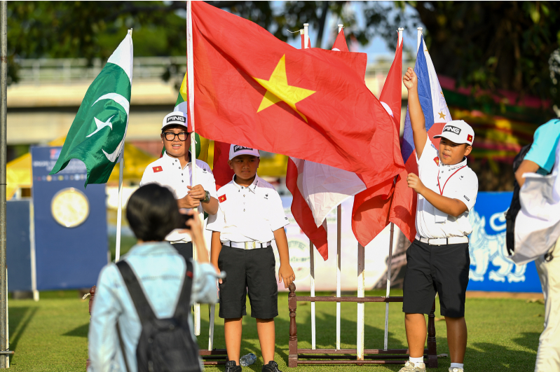 Golfer Việt Nam giành hai cúp tại giải trẻ Thái Lan