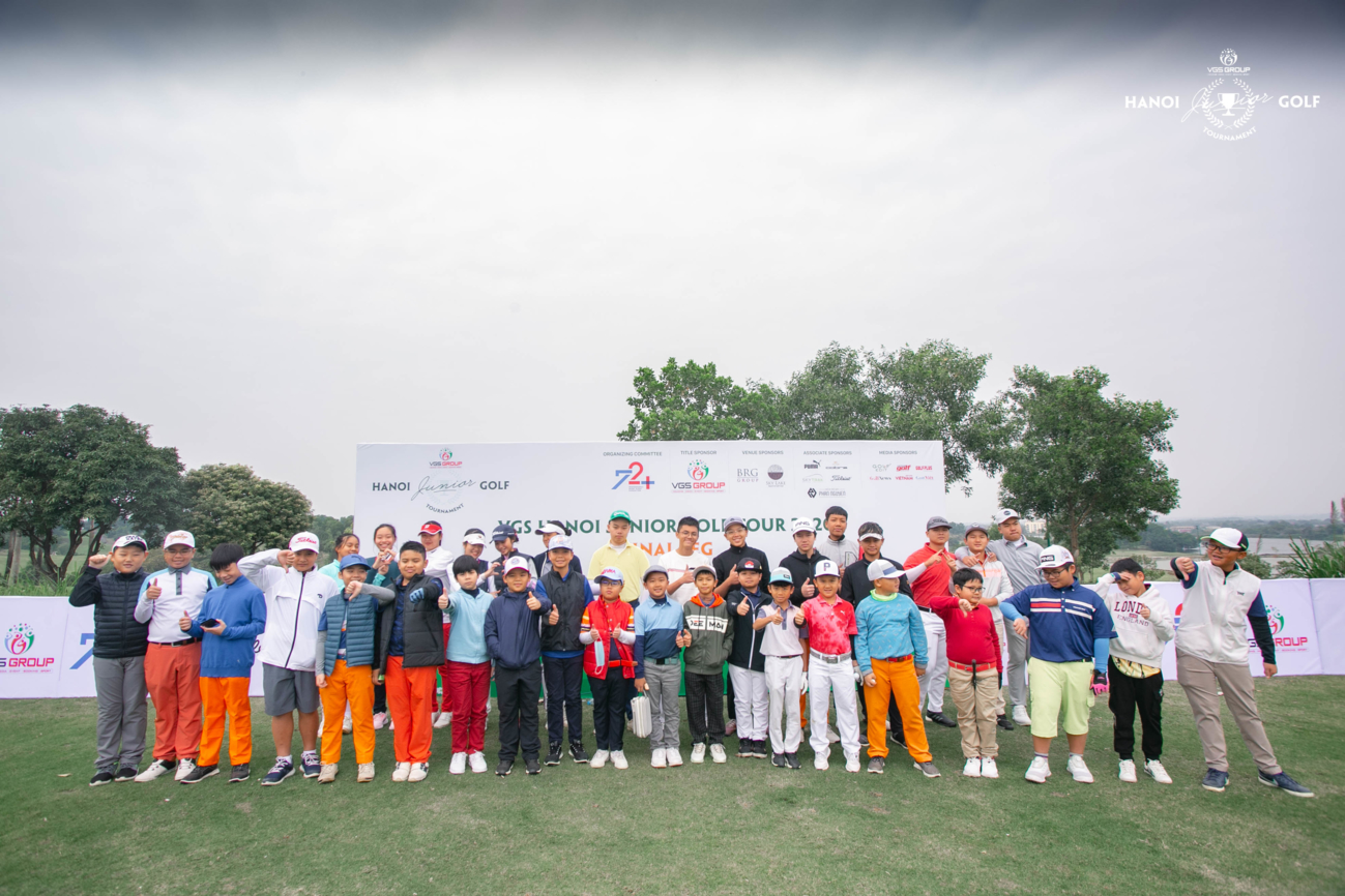 Lần thứ 2 liên tiếp Đoàn Uy đăng quang vô địch Hanoi Junior Golf Tour