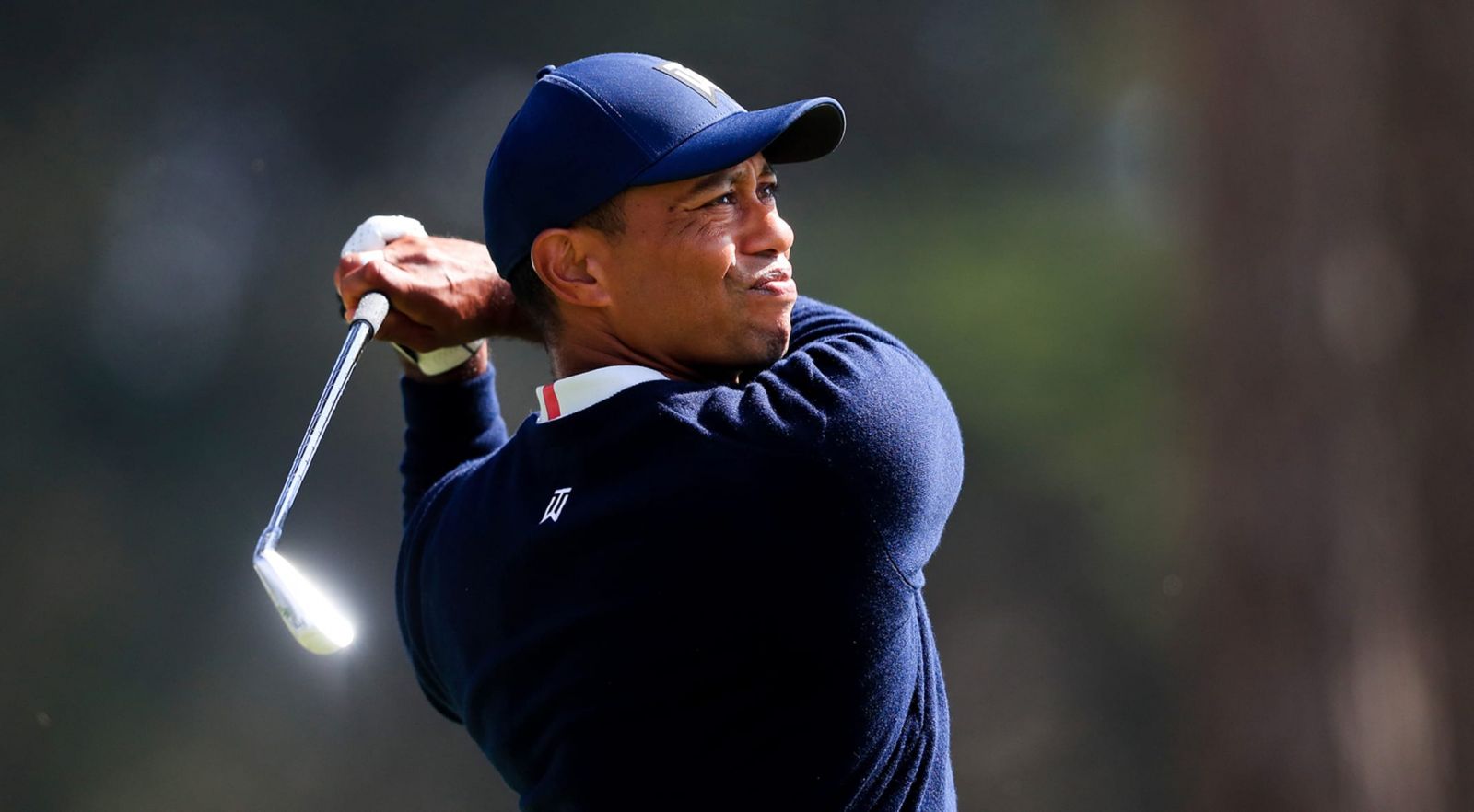 Giới thể thao toàn thế giới động viên Tiger Woods sớm trở lại sau tai nạn xe hơi nghiêm trọng