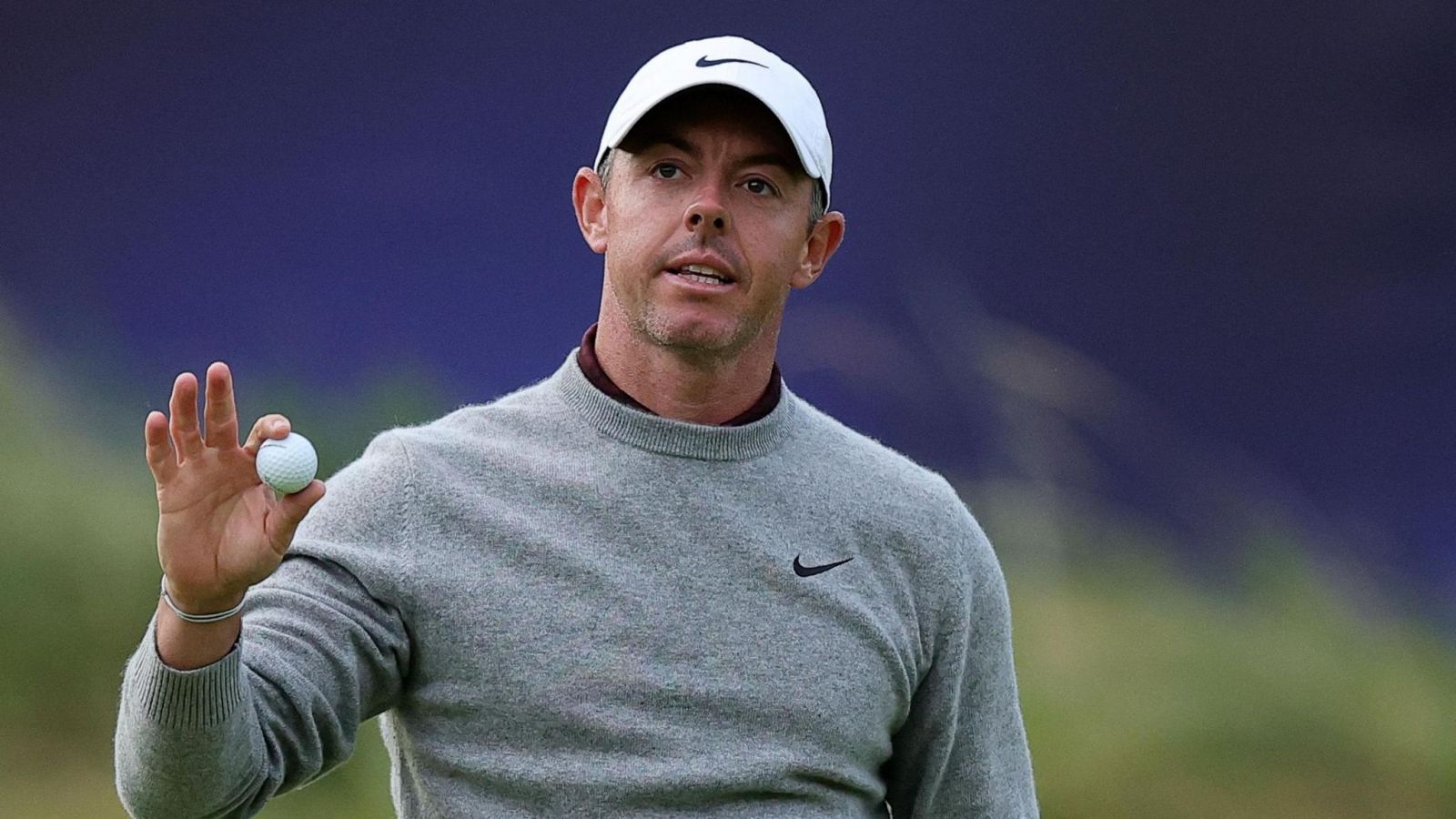 Rory Mcllroy tạm xếp hạng T20 sau vòng 1 The Open 2025