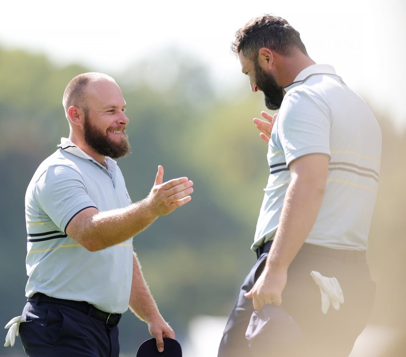 Ryder Cup 2025: Châu Âu dẫn trước 3 điểm sau ngày mở màn, Mỹ lạc nhịp trên sân nhà Bethpage Black