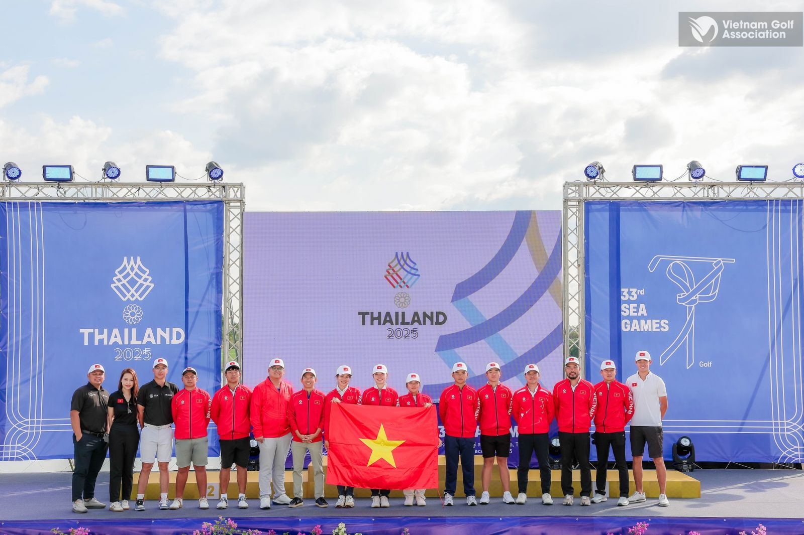 Golf Việt Nam giành 3 huy chương tại SEA Games 33, khẳng định bước tiến vững chắc trên đấu trường khu vực Golf Việt Nam giành 3 huy chương tại SEA Games 33, khẳng định bước tiến vững chắc trên đấu trường khu vực