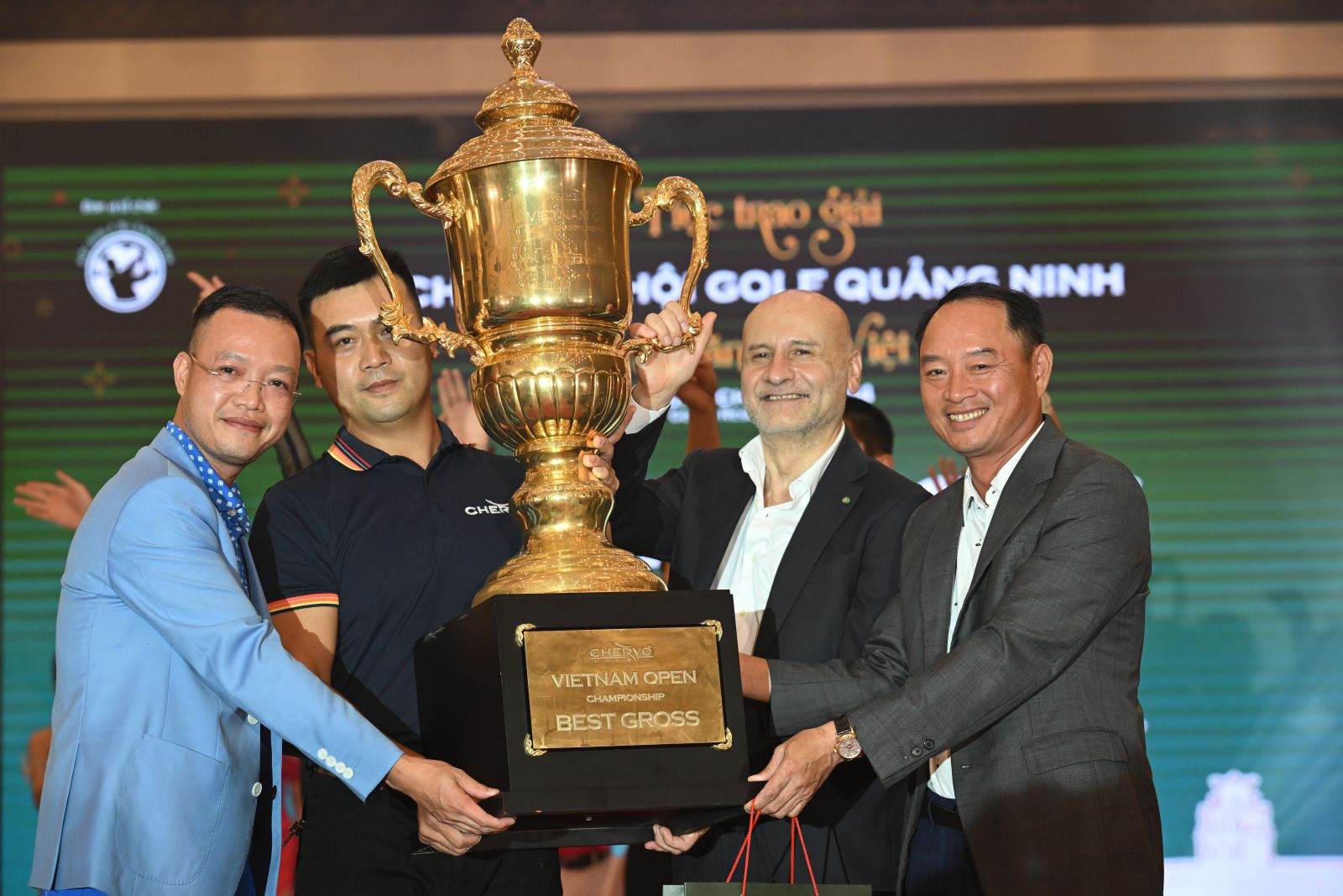 Golfer Hoàng Đình Tiến dành chức vô địch Chervo - Hội Golf Quảng Ninh 2023