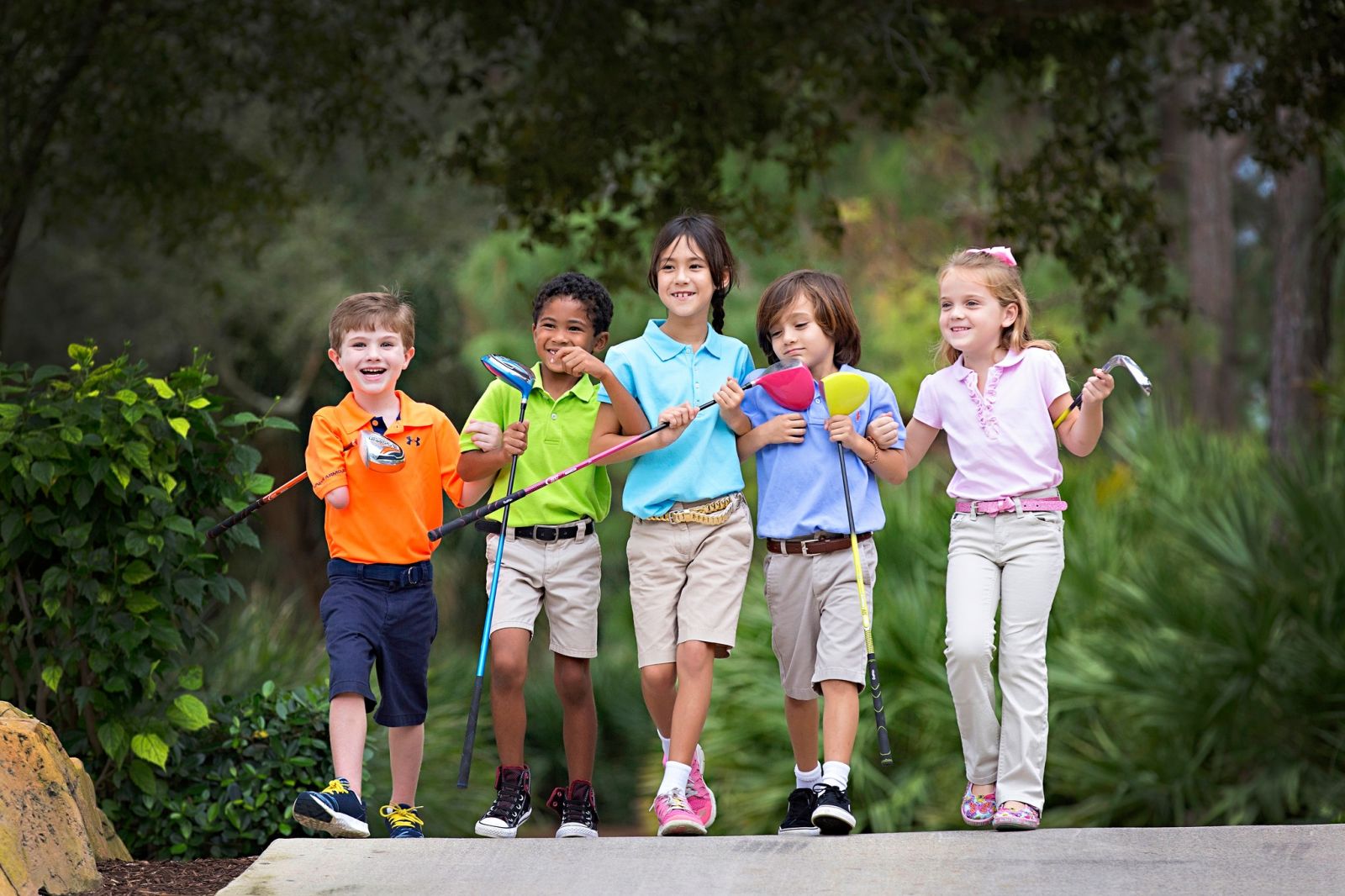 Đội golf Hà Nội Tổ Chức Học Golf Miễn Phí Cho Trẻ Em