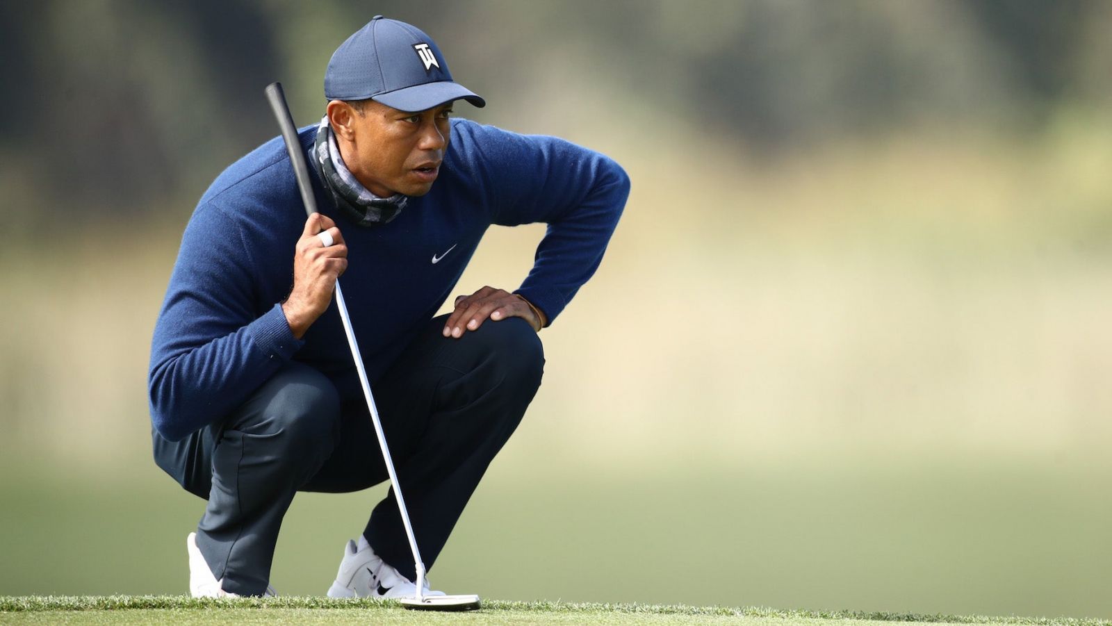 Tiger Woods đổi gậy putter mới sau nhiều năm