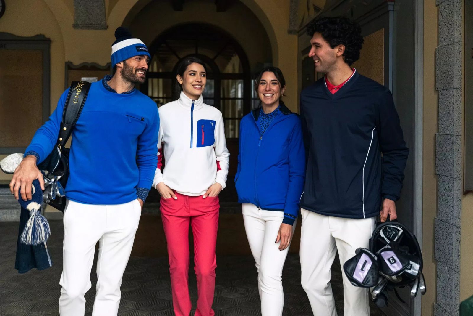 Trời trở lạnh, golfer lên sân nên mang theo những gì?