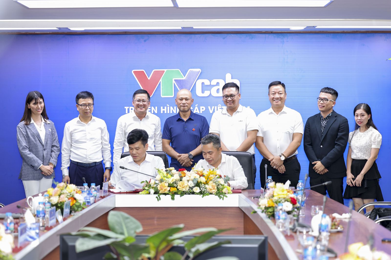 Lễ Ký Kết Hợp Tác Chiến Lược Giữa VTVcab và Special Tour: Đánh Dấu Bước Phát Triển Mới Của Golf Phong Trào