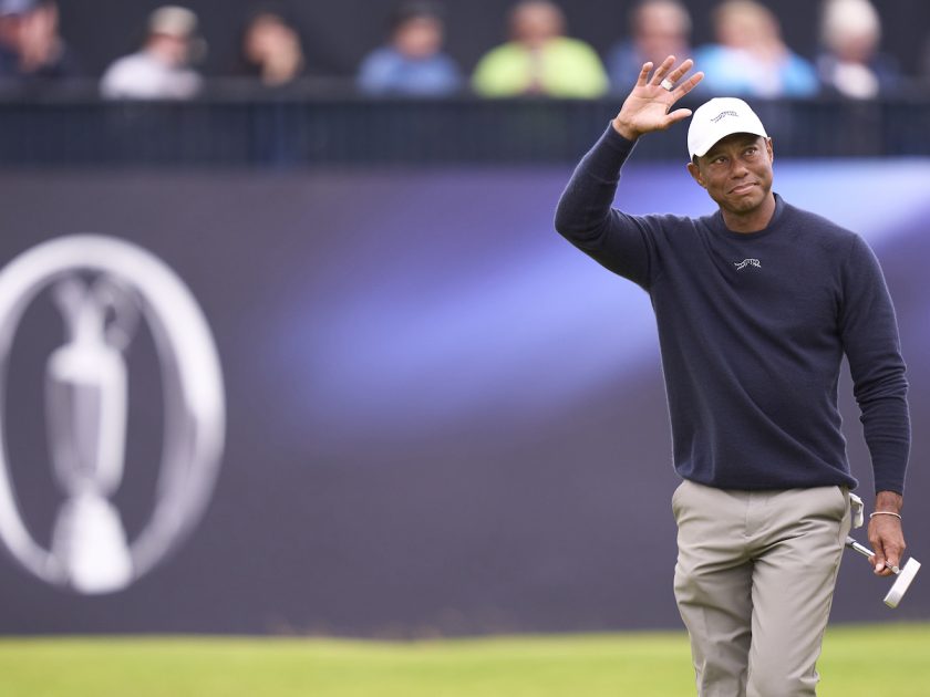 Tiger Woods không tham dự giải đấu ’Hero World Challenge’