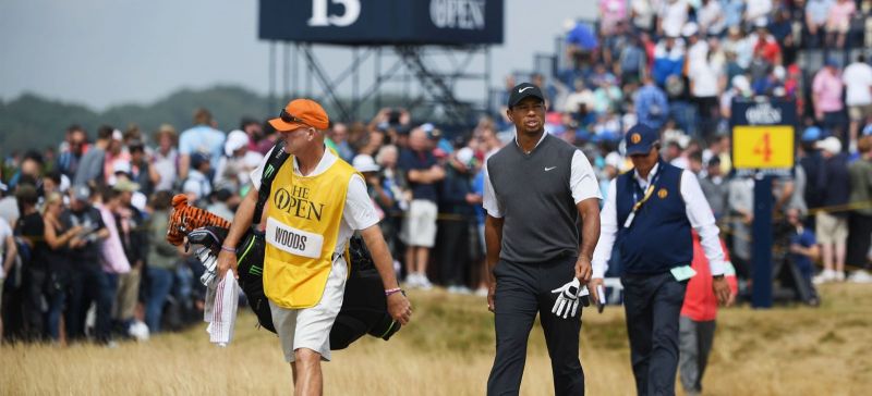 3 golfer dẫn đầu, Tiger Woods đánh như thời hoàng kim tại The Open